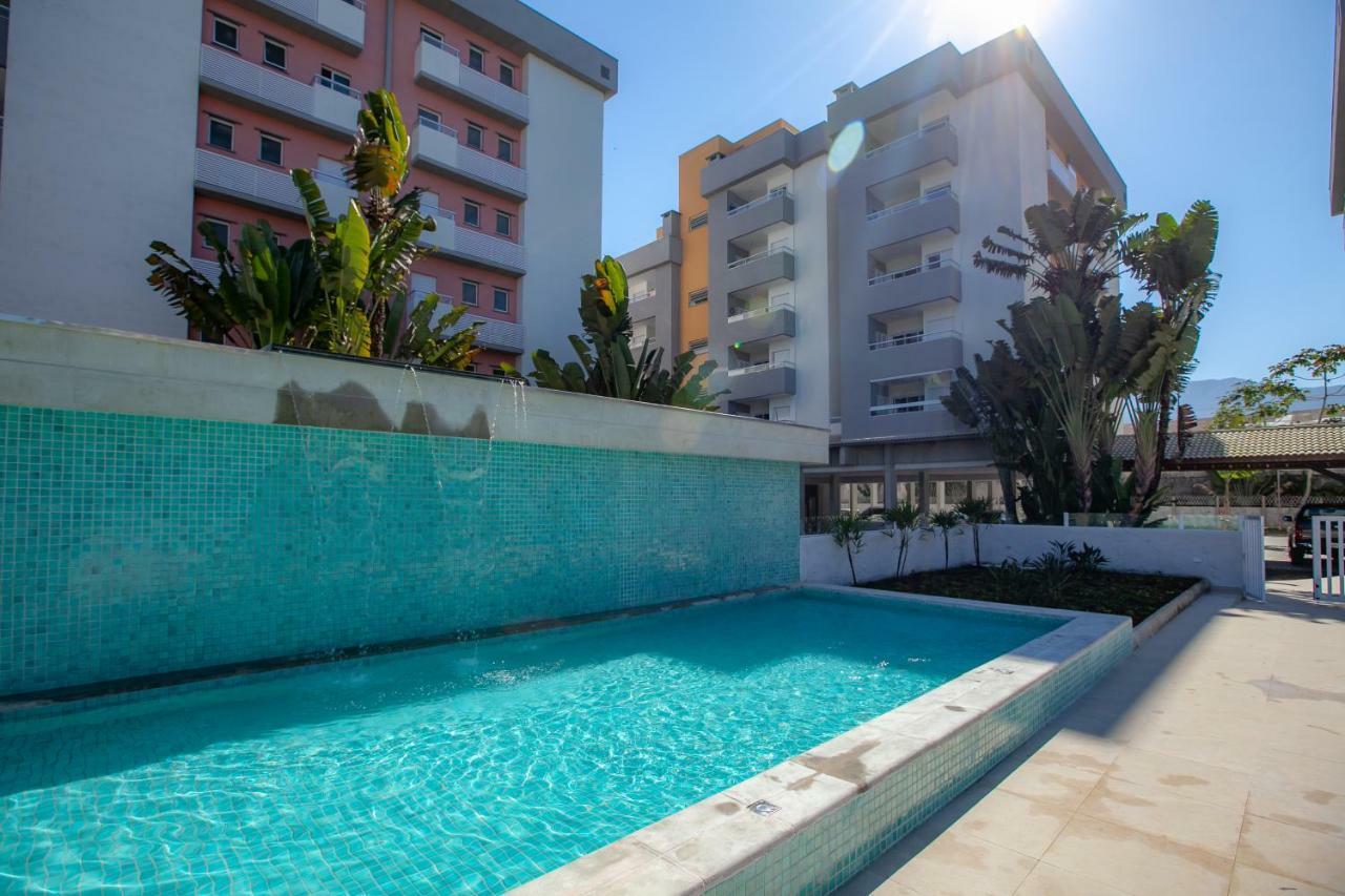 Apartamento Ubatuba, Ar, Varanda Gourmet, Piscinas E 300Mt Praia Lejlighed Eksteriør billede